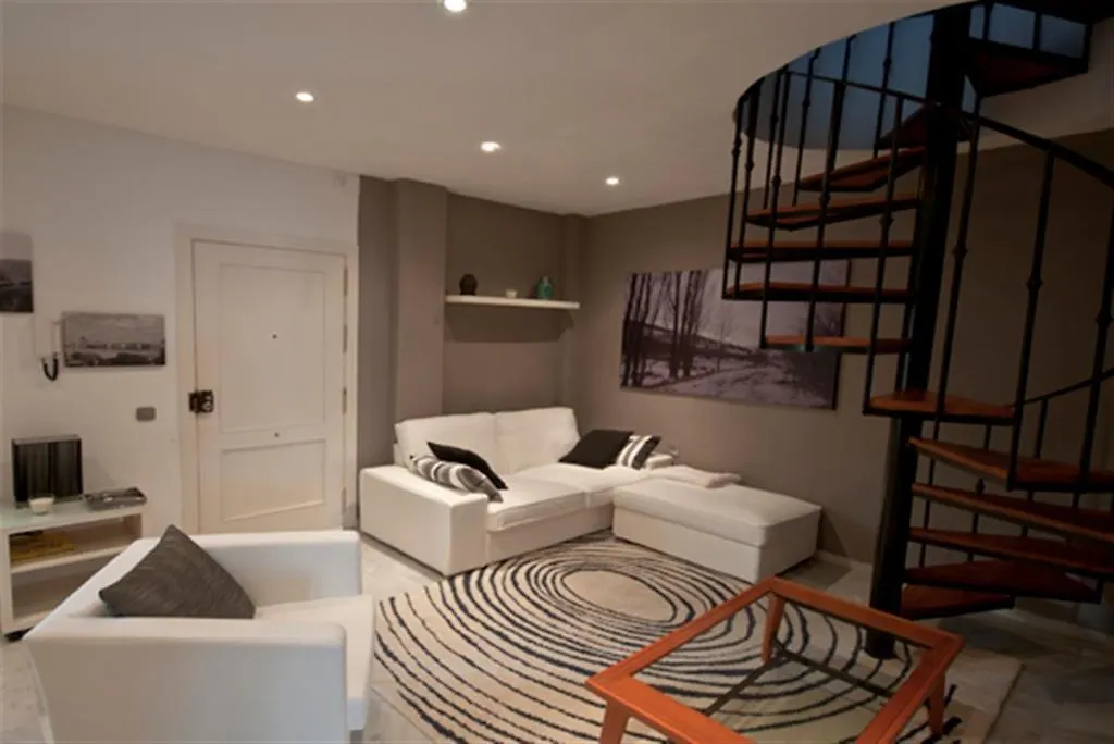 Apartment Friendly Rentals Ibarra Seville